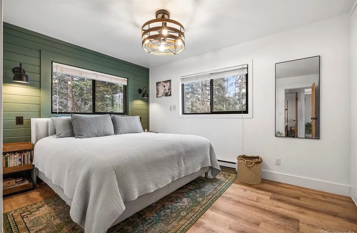 3 bed, 1991 sqft, $3,800 — Photo 4