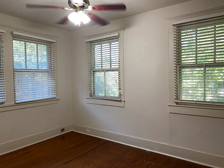 1822 Robert St #C — Photo 5