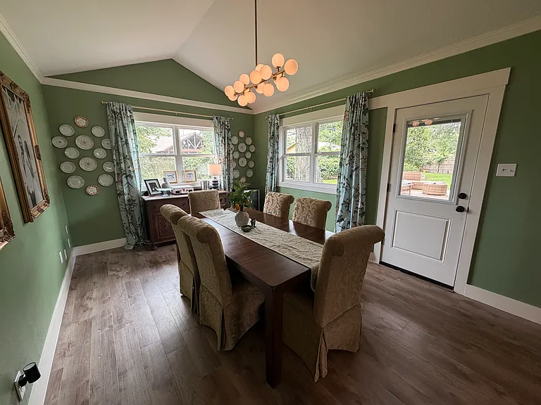 5610 Azalea Dr — Photo 9