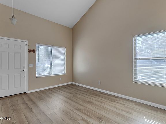 4th image of 15560 W MOHAVE Street
