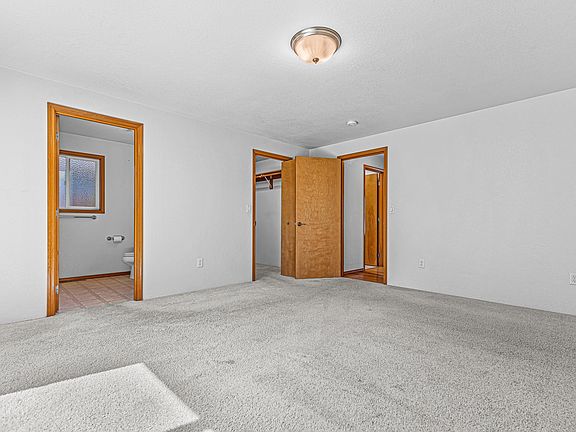 5th image of 1313 Andrew Dr