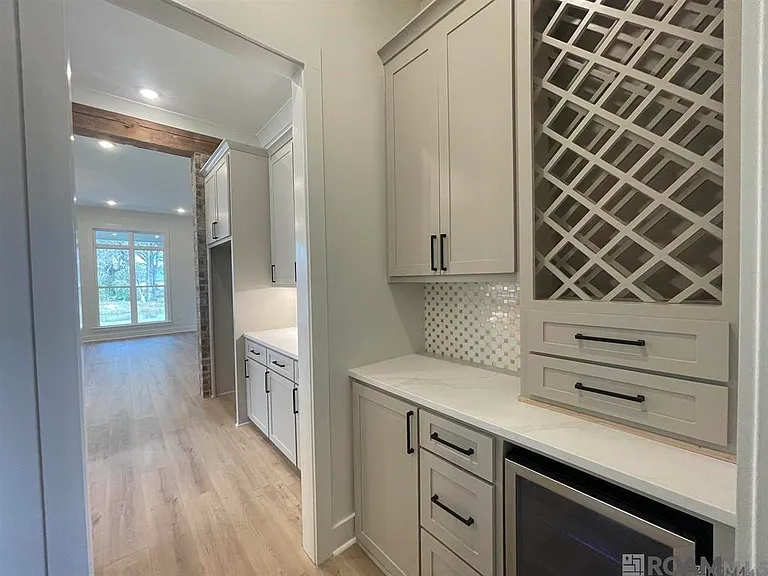 1119 Camellia Way — Photo 8
