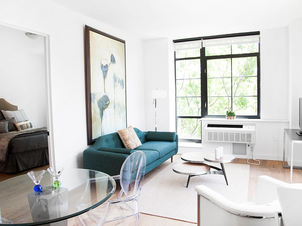 1st image of 180 Nassau St APT 2M