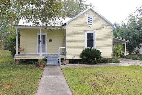 1st image of 212 Lejeune St
