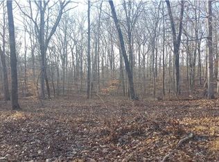 12 Covered Bridge Ln, Summertown, TN 38483