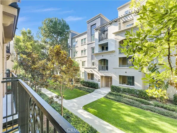 3212 Watermarke Pl, Irvine, CA 92612