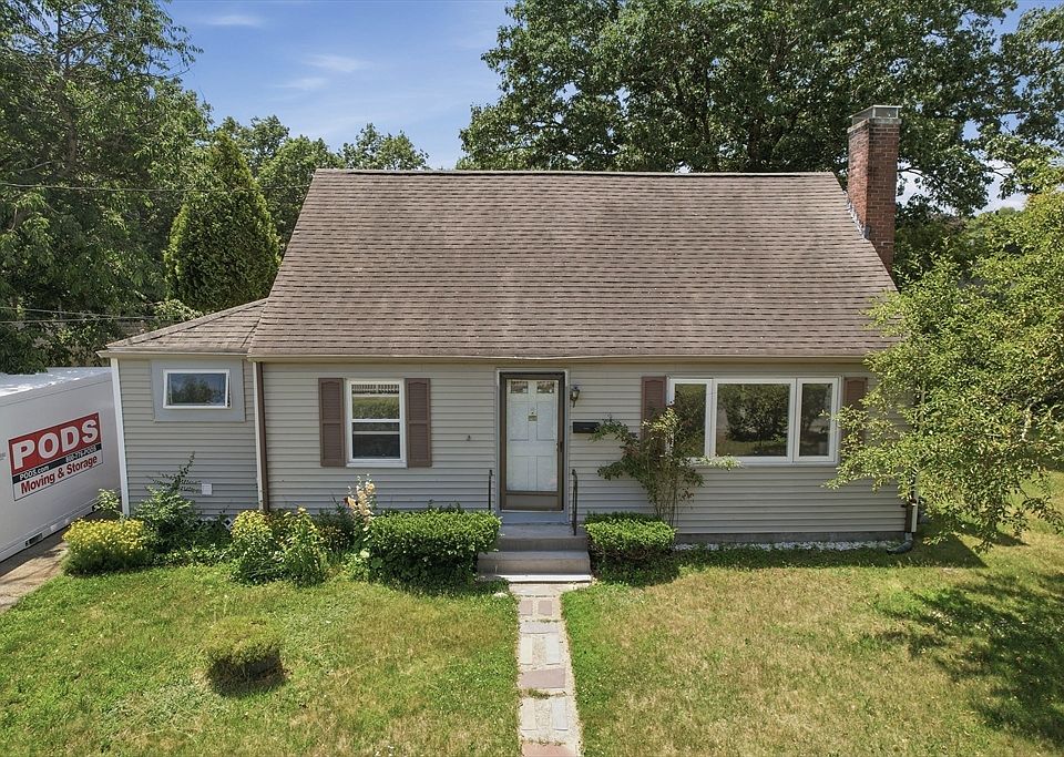 1st image of 6 Meadowbrook Rd