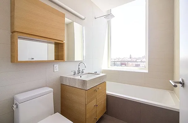 Rented by Mirador Real Estate | media 35