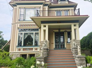 1107 Algoma Blvd, Oshkosh, WI 54901