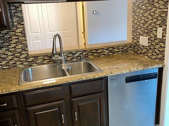 3rd image of 2622 Piedras #2