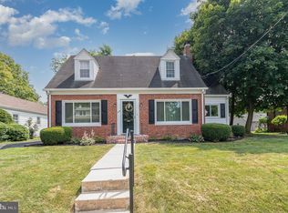 2325 Chestnut St, Camp Hill, PA 17011