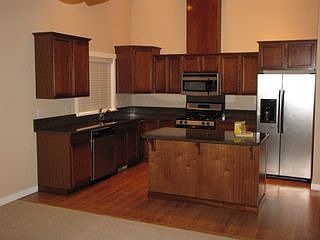 5th image of 5048 Madison Heights Ct SE
