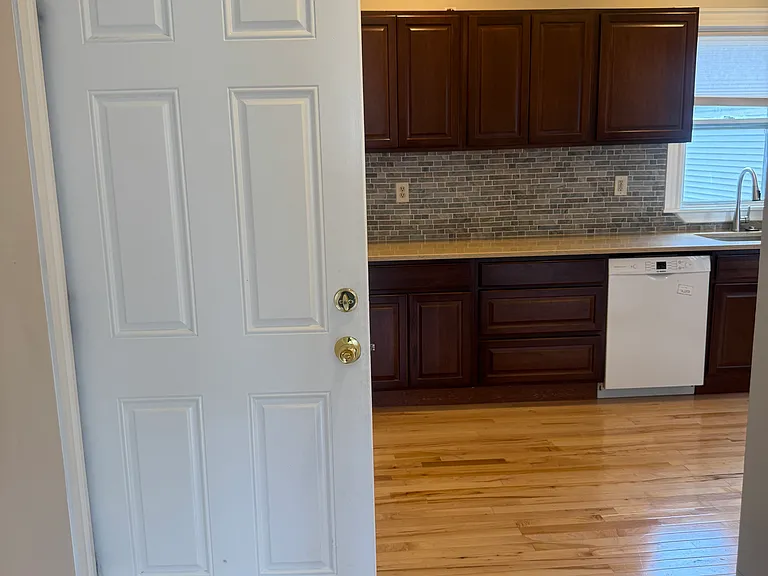 45 Pratt St #1 — Photo 13