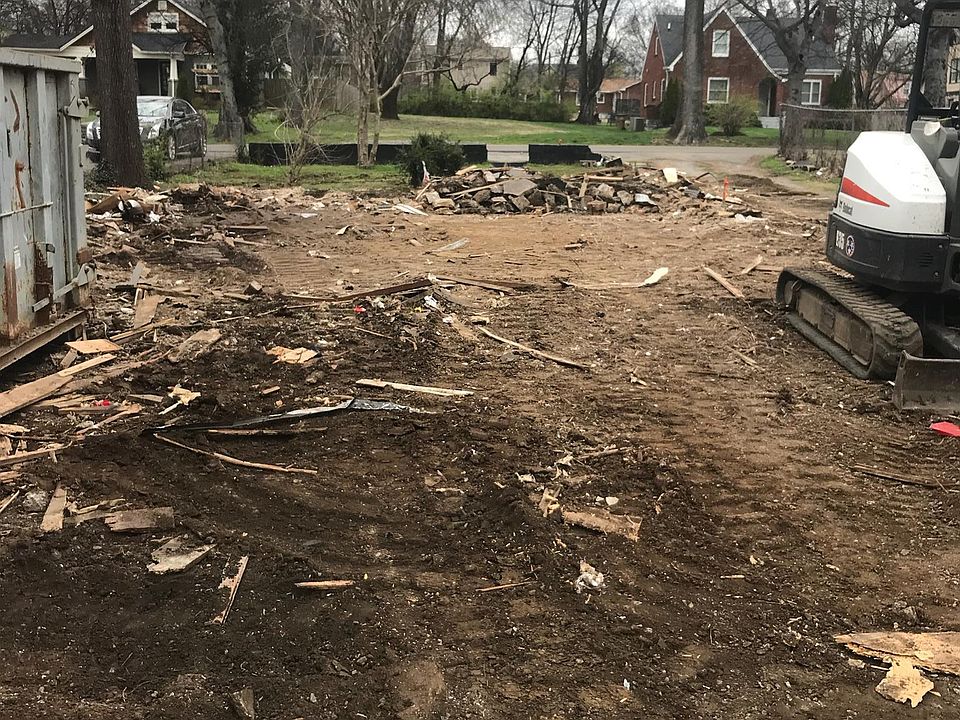 2nd image of 1022 Cahal Ave