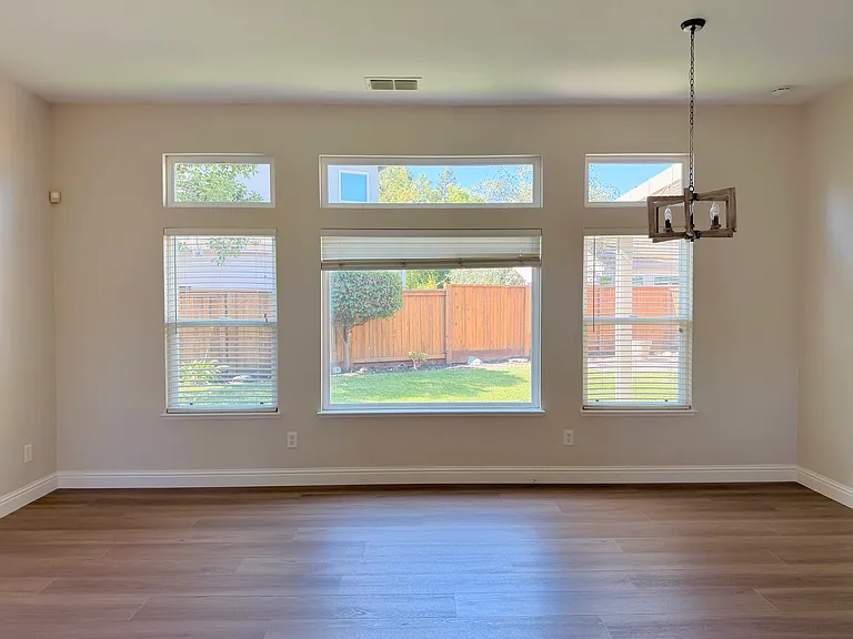 3628 Grand Point Ln — Photo 1