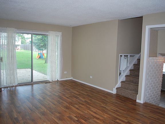 2nd image of 2001 Stairway Dr