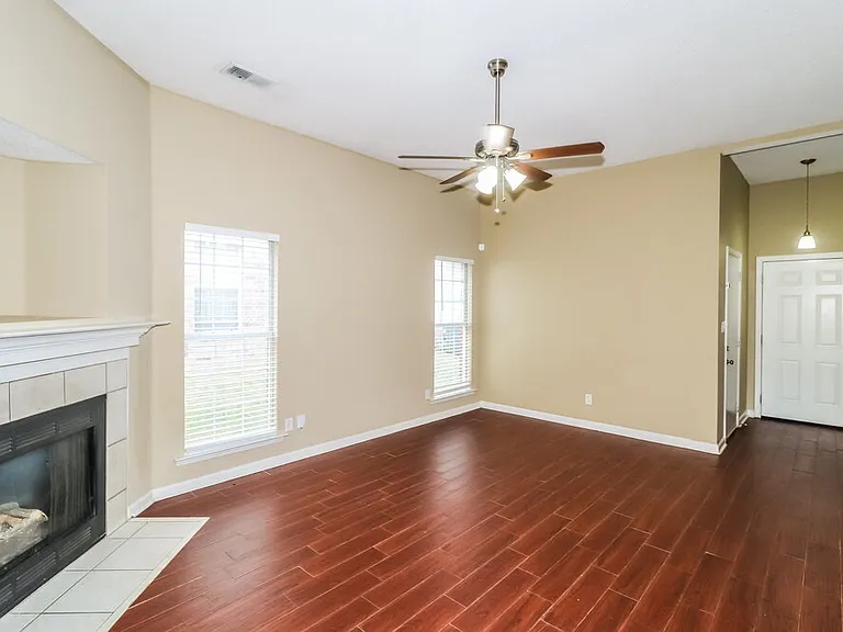 2753 Virginia Woods Pl — Photo 5