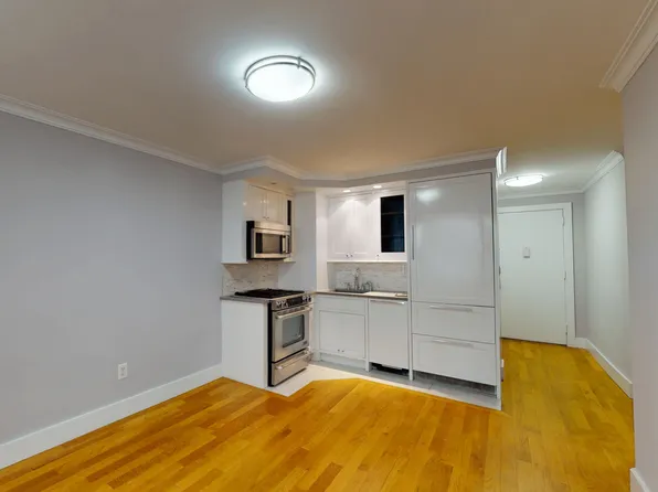 50 West 97th Street image 1 of 8