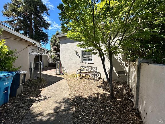 2nd image of 507 Central Ave