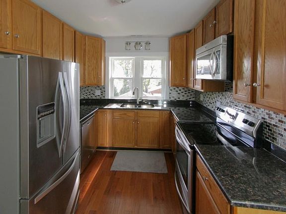 4th image of 921 Home Ave #2