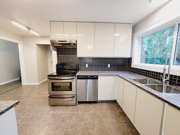 3rd image of 7412 83rd Ave NW