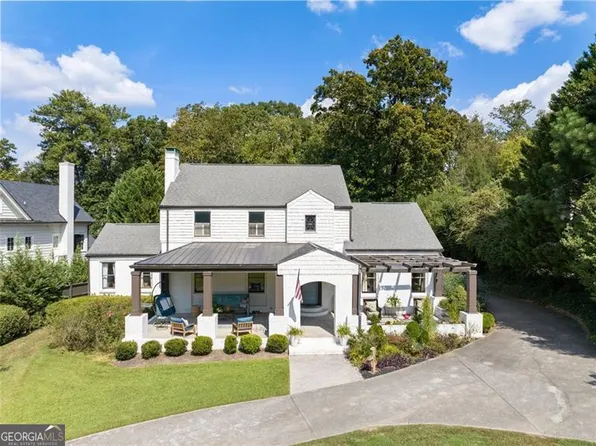 3793 Club Dr, Atlanta, GA 30319