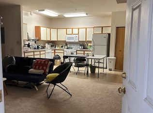 806 S Auto Mall Rd APT 3, Bloomington, IN 47401