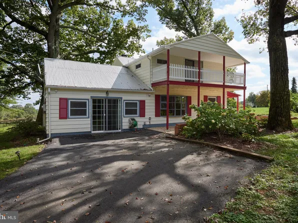 21100 Peach Tree Rd, Dickerson, MD 20842