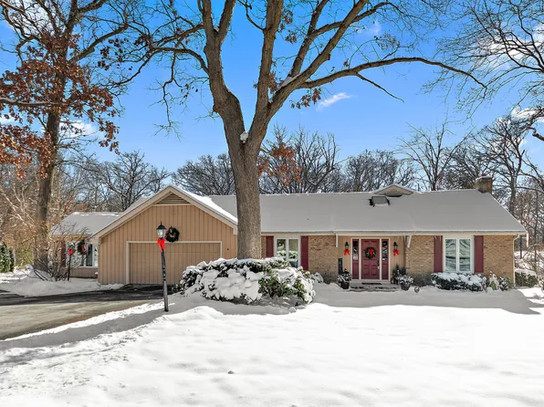590 Timber Ln, Frankfort, IL 60423