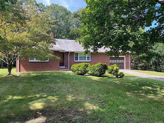 2nd image of 448 Mac Arthur Blvd