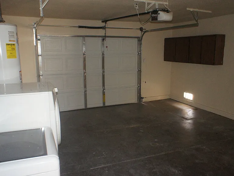 44 Logan St — Photo 13