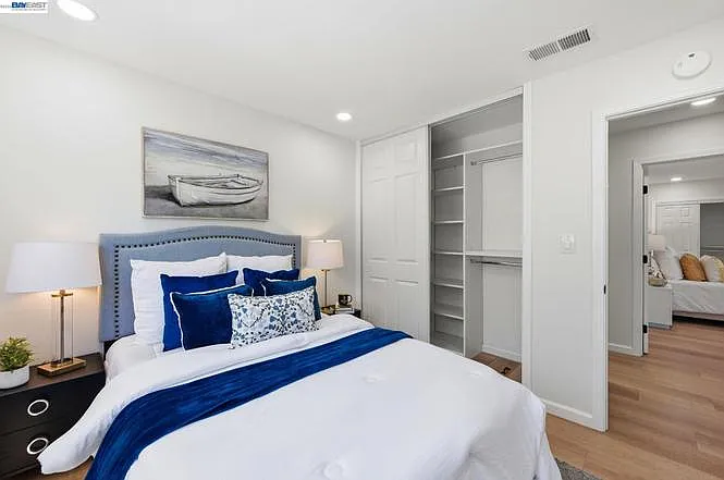 46718 Bradley St — Photo 10