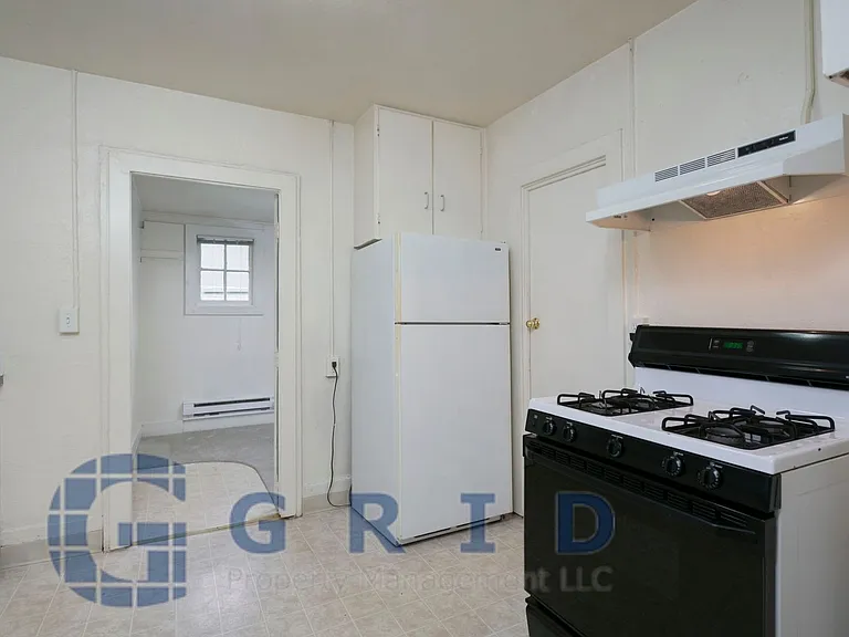 3929 N Albina Ave — Photo 6