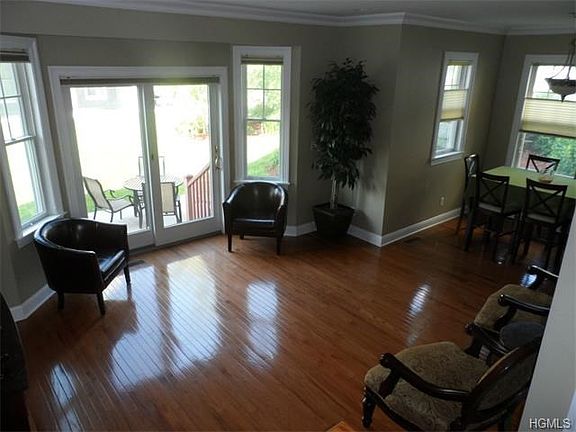 5th image of 44 Harrison St #8B