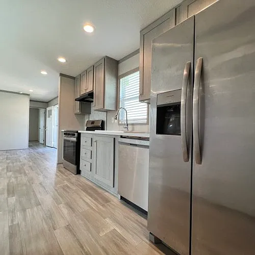 92 Teasley Ln — Photo 10