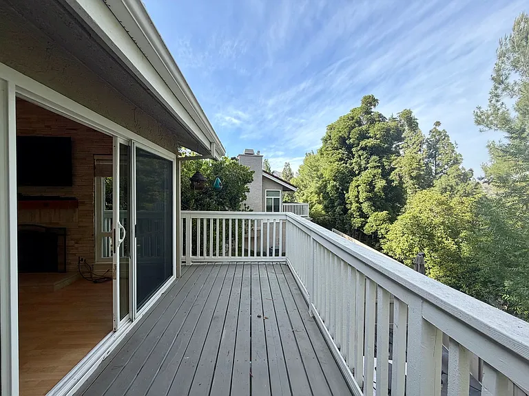 5708 Camelia Ln — Photo 14