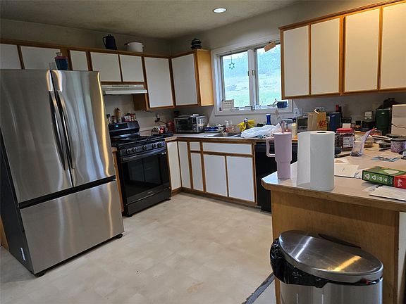 5th image of 3641 Sagehill Dr