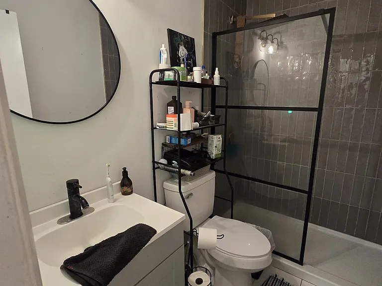 260 Fleming Rd #D — Photo 5