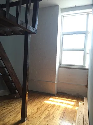 Rented by Abba Realty Associates INC | media 19