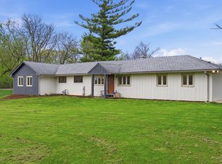 25848 W Scott Rd, Barrington, IL 60010
