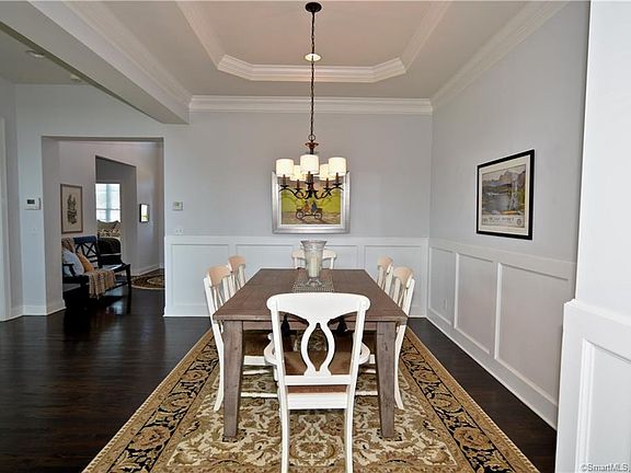 5th image of 4 Latitude Cir