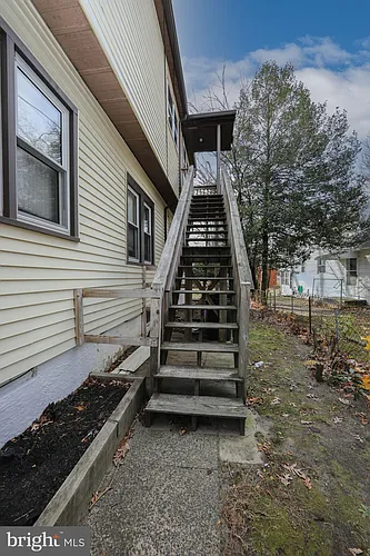 24 W Branch Ave #B Photo 1