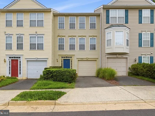 17343 Leaside Ter, Round Hill, VA 20141
