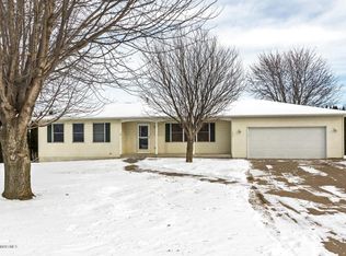 230 6th Ct NW, Elgin, MN 55932