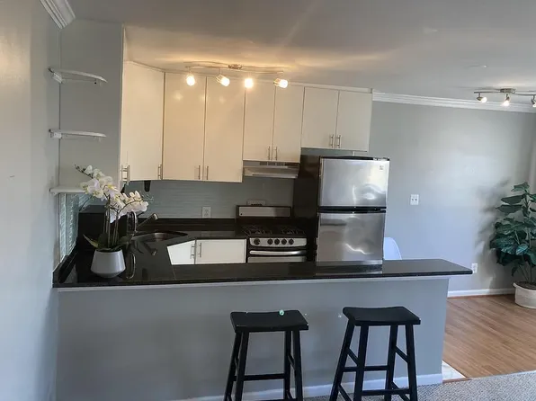 305 C St NE APT 308, Washington, DC 20002