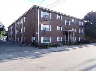 31 Pond St APT 5, Waltham, MA 02451