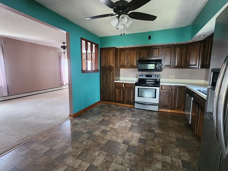 913 Old Berwick Rd — Photo 9