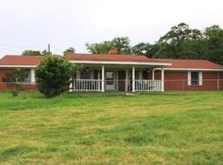 2245 Fm 619, Elgin, TX 78621