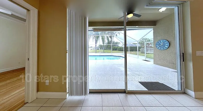 442 Knight Dr — Photo 18