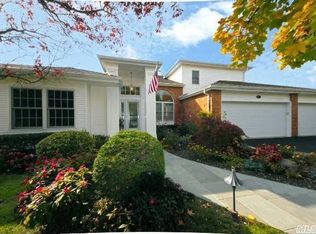 124 Fairway View Dr, Commack, NY 11725